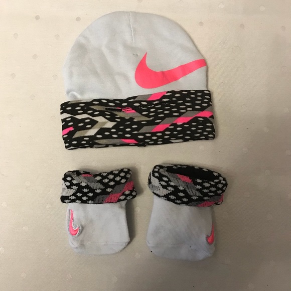baby hats nike